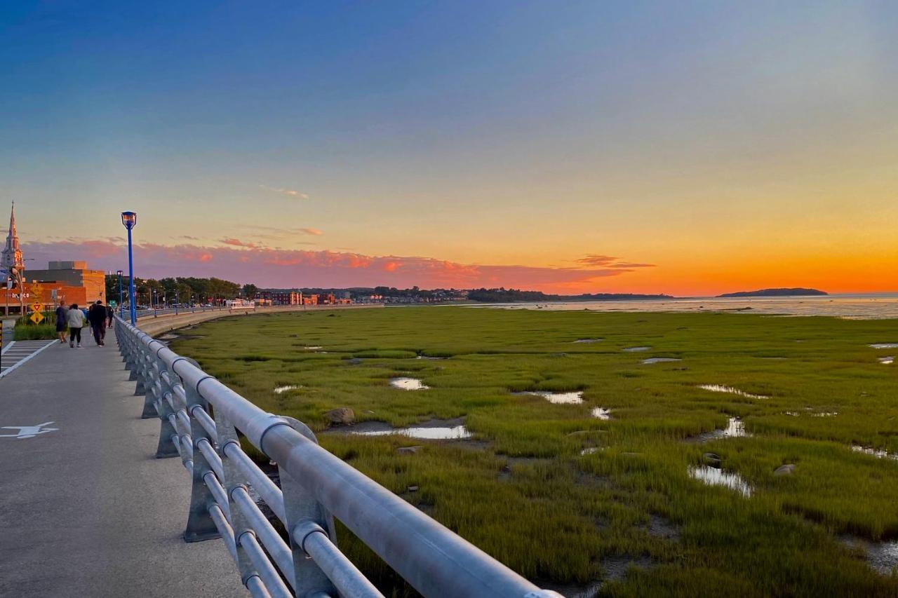 Hotel Le Navigateur Rimouski Ngoại thất bức ảnh