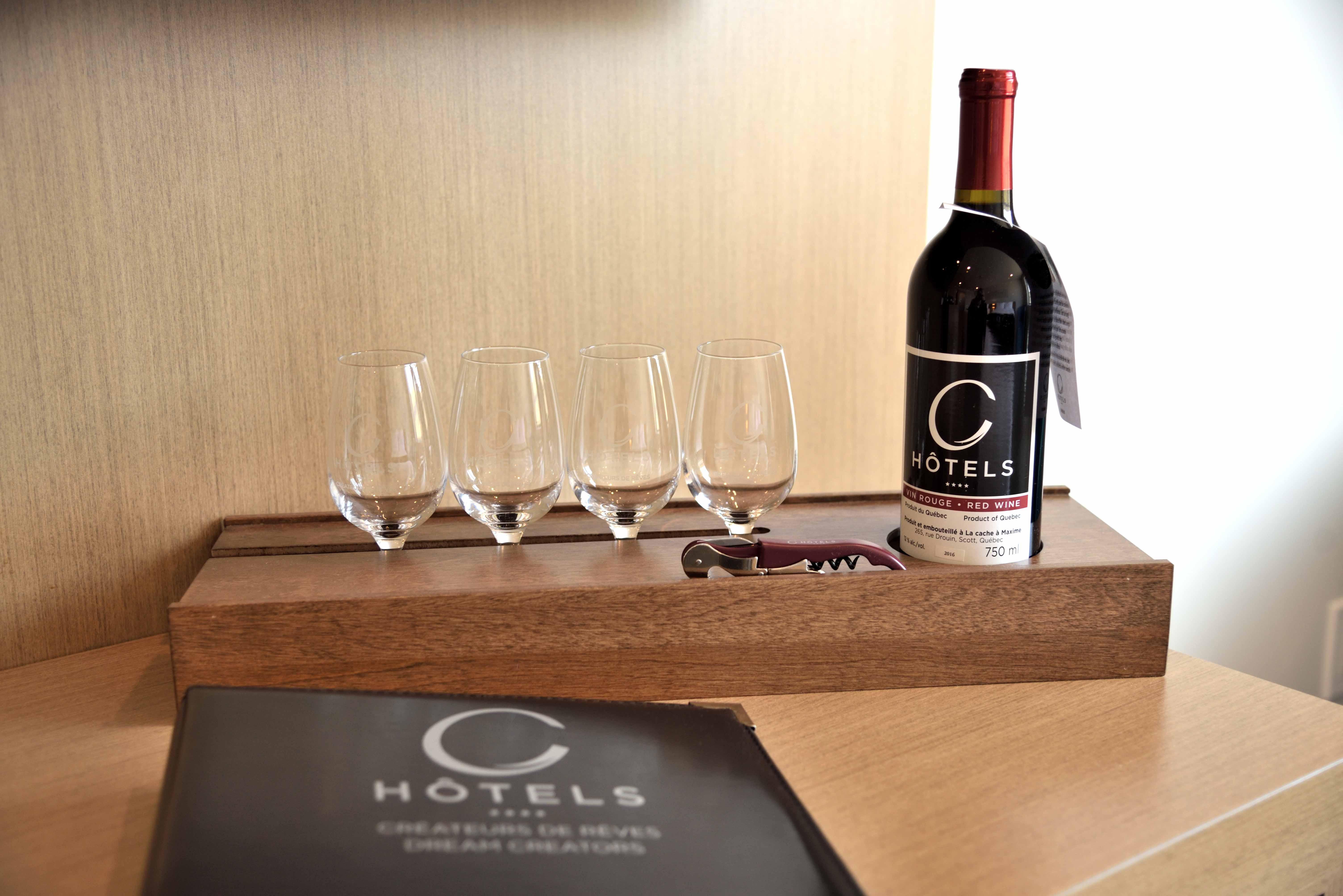 Hotel Le Navigateur Rimouski Ngoại thất bức ảnh